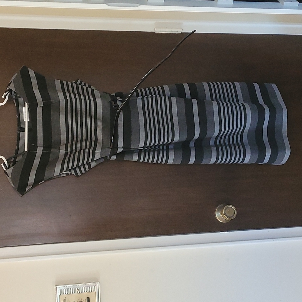 Black and gray Calvin Klein Dress, Size 8